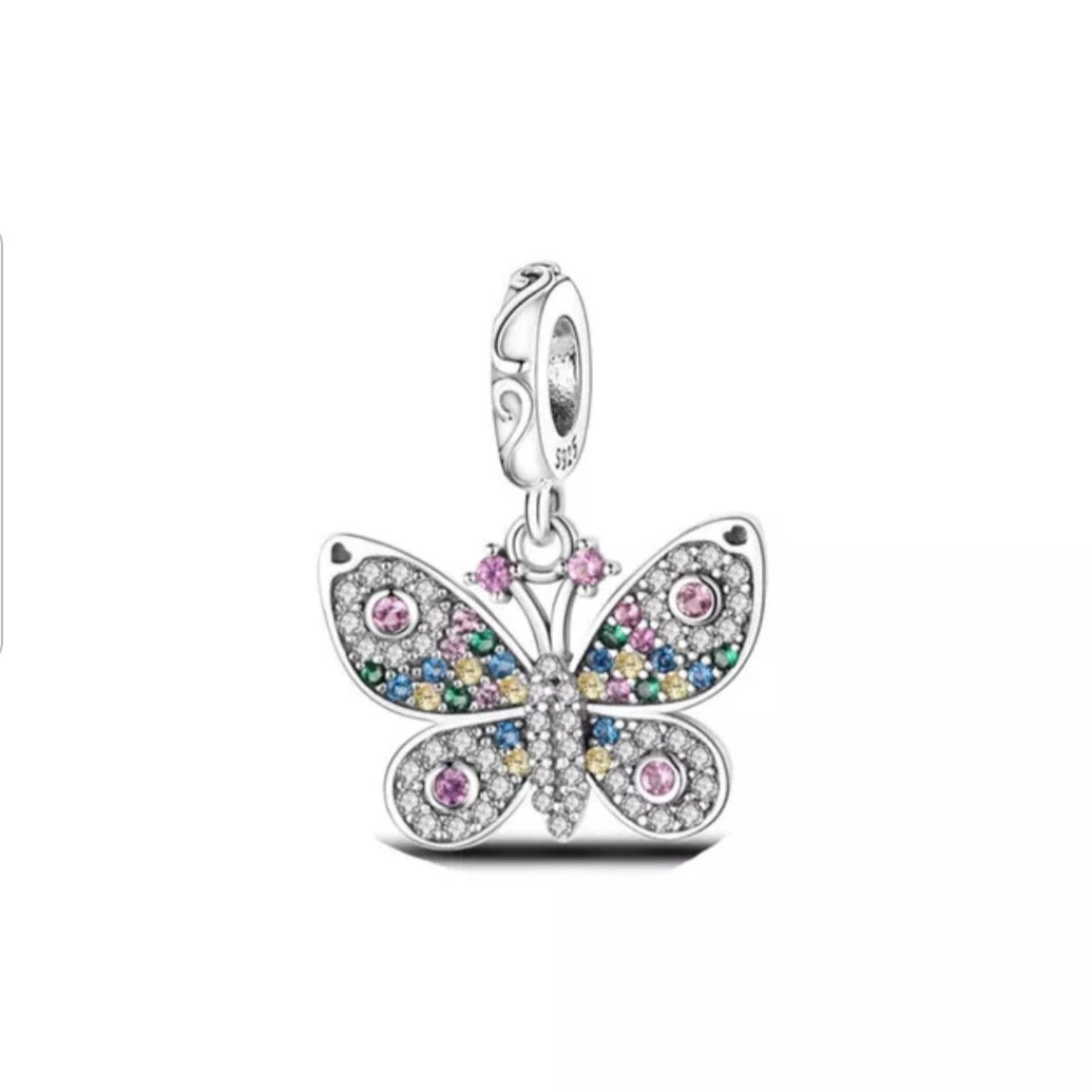 Mariposa de cristales multicolor