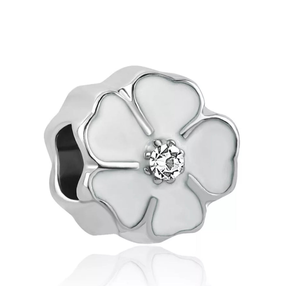 Flor esmalte blanca