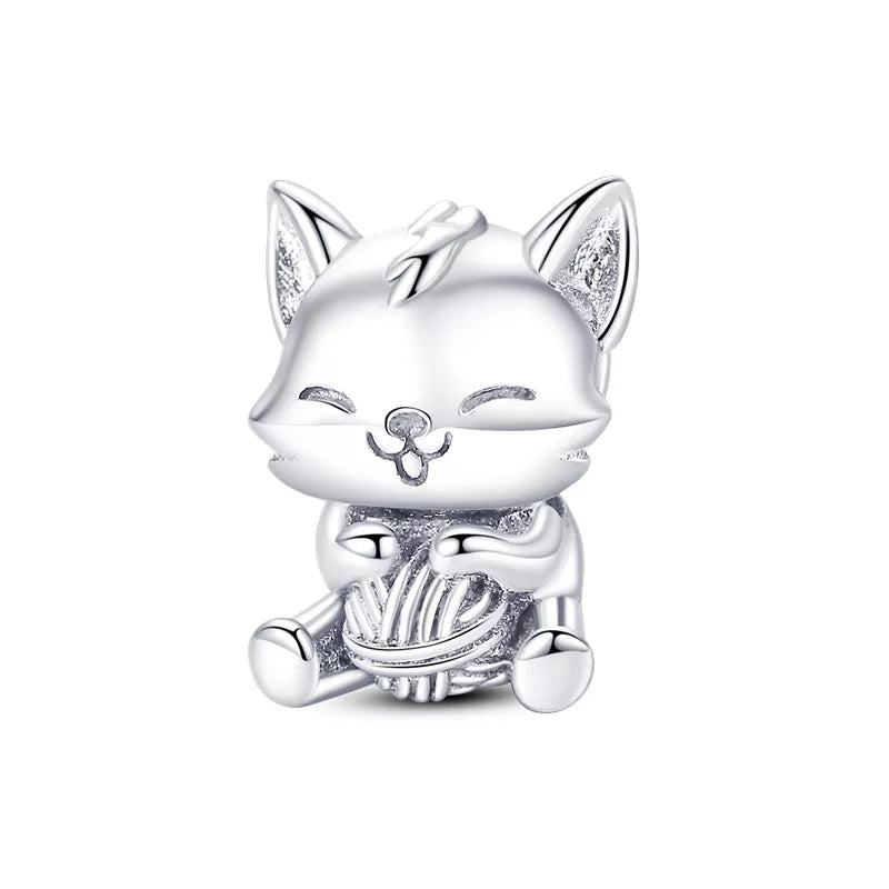Gato con Ovillo